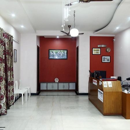 J P Residency Hotell Greater Noida Exteriör bild